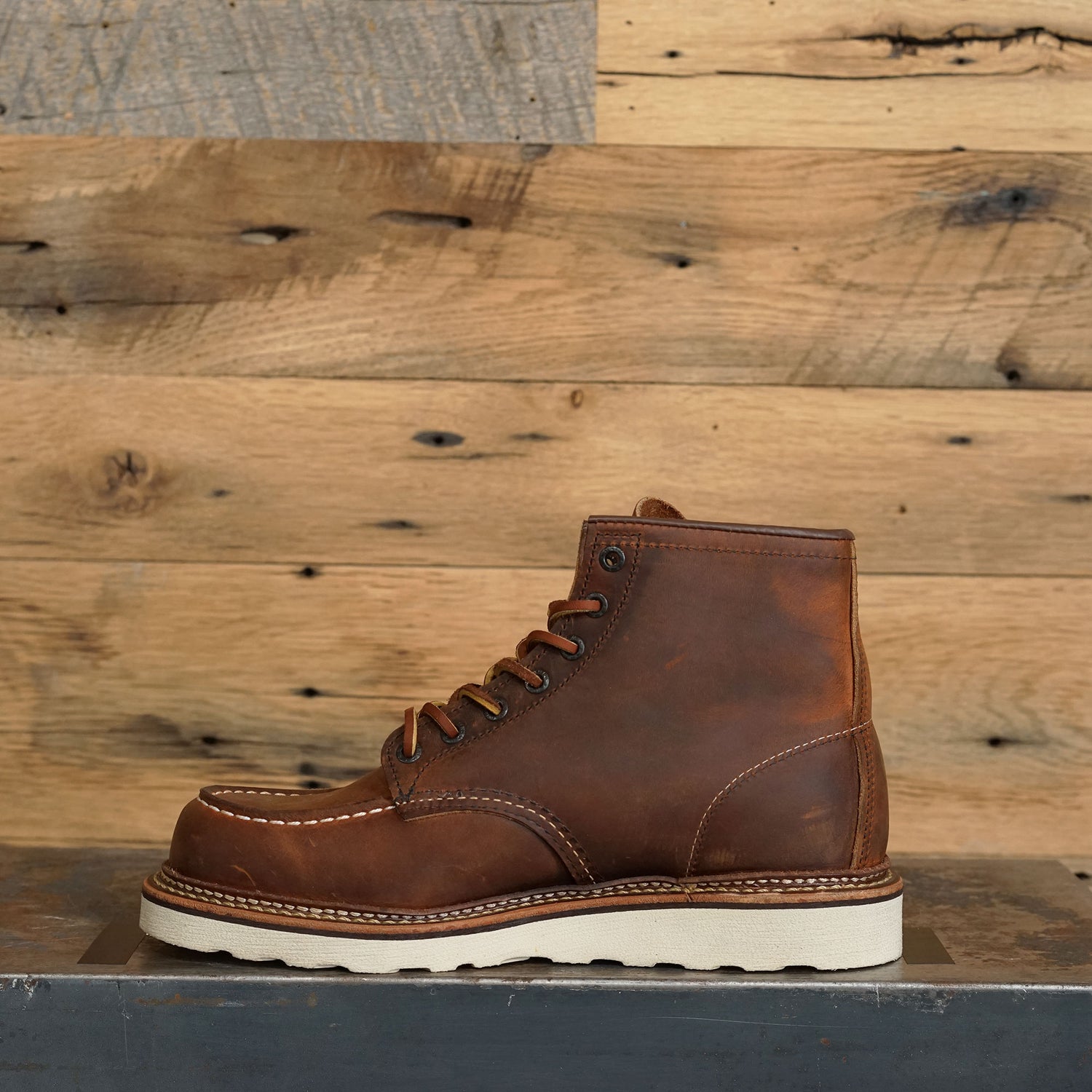 6-INCH CLASSIC MOC