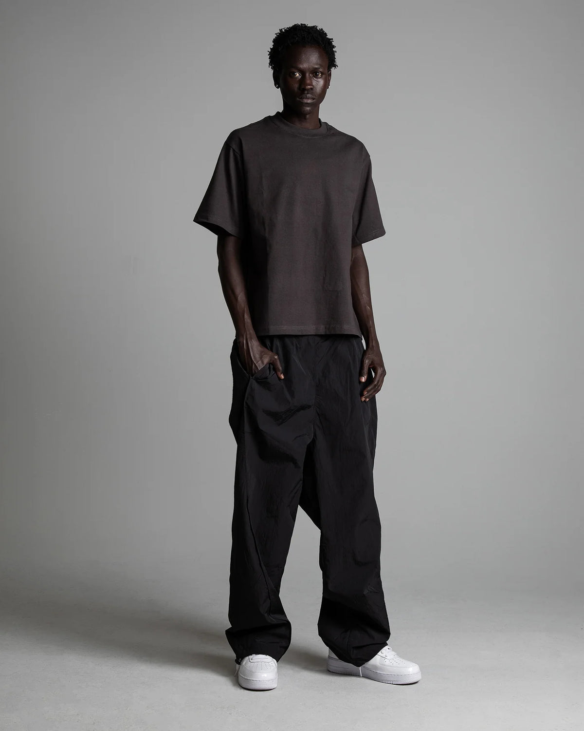 SHAKA CROPPED TEE