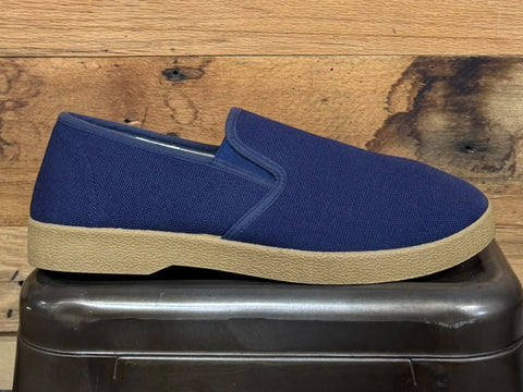 WINO SLIP ON