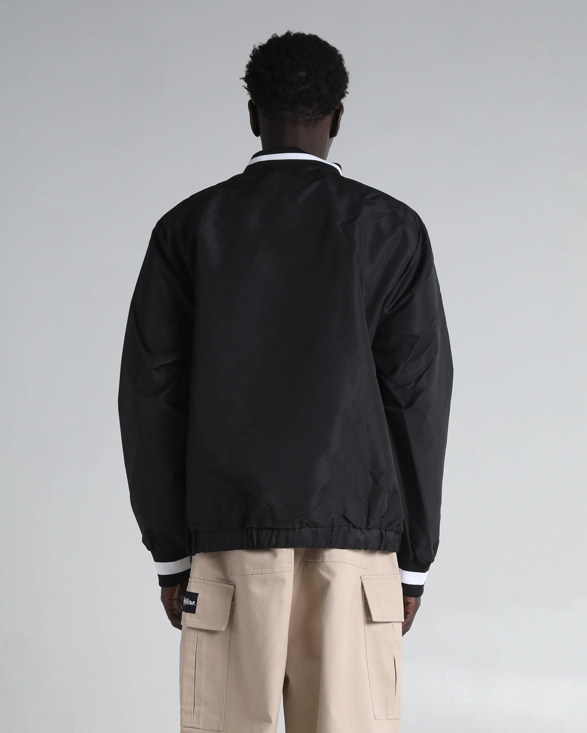 SHAKA V-NECK WINDBREAKER