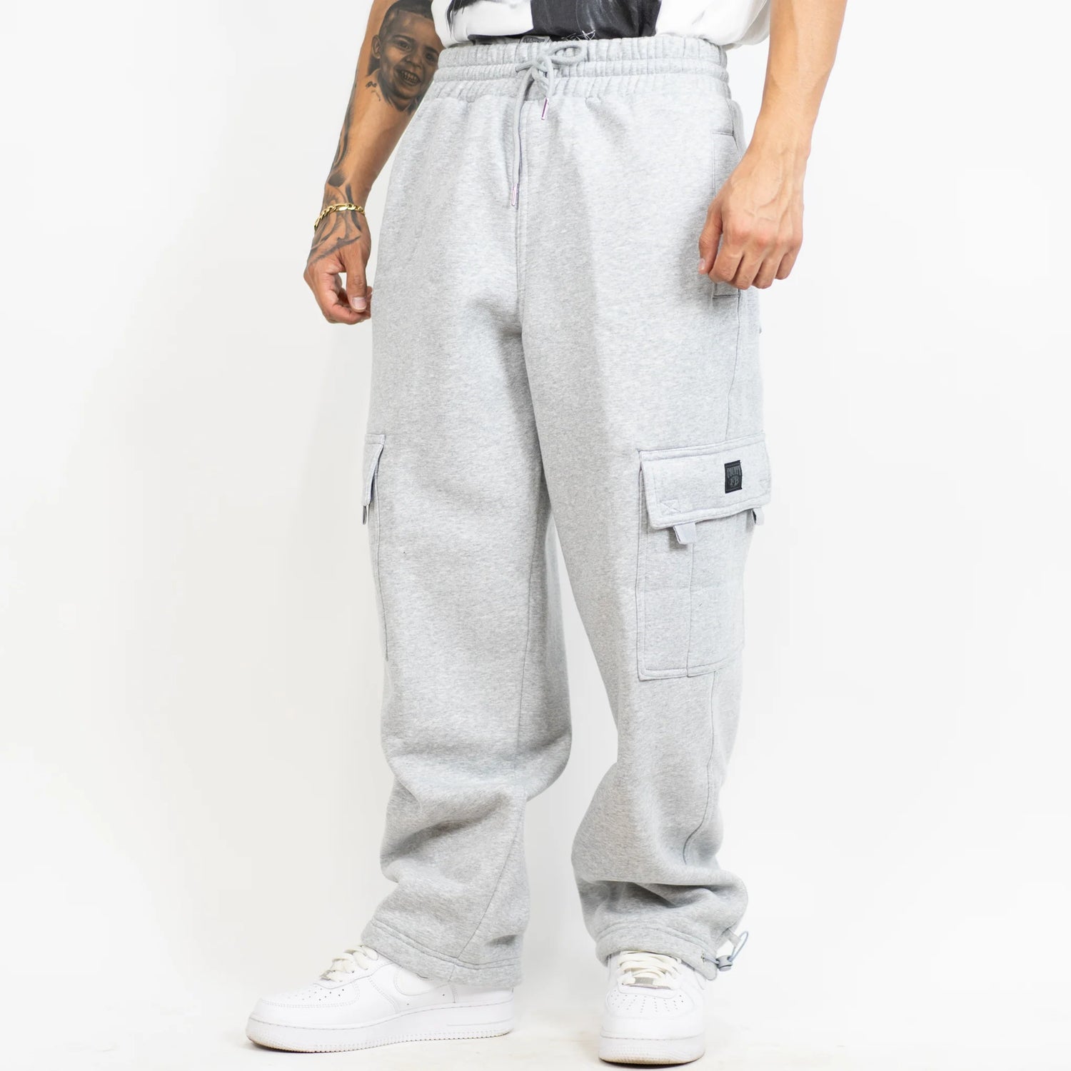 FB COUNTY CARGO SWEATPANTS