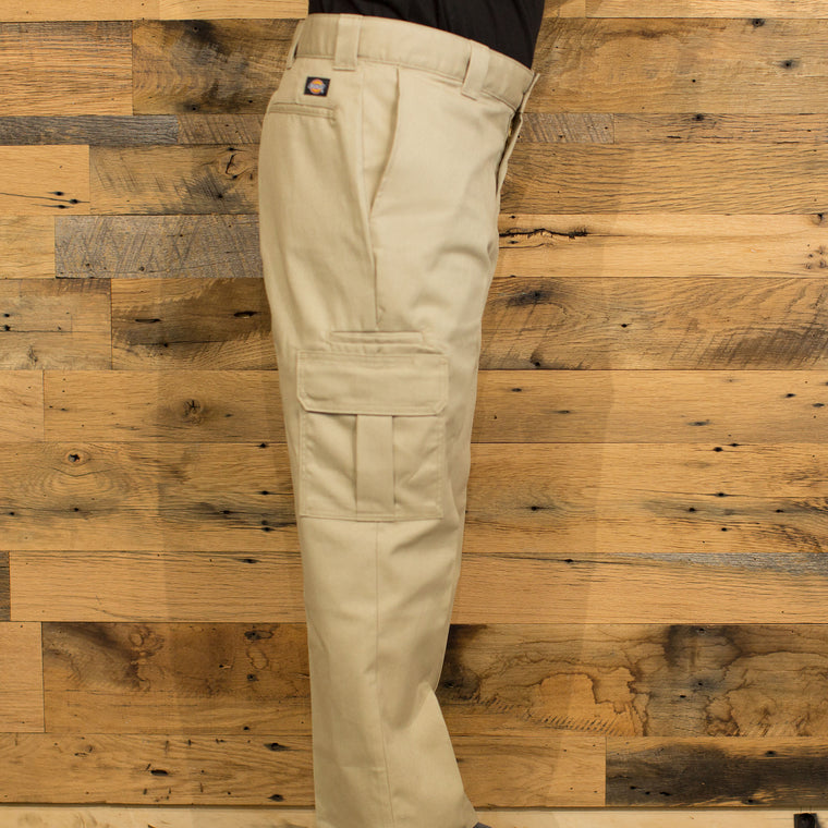 FLEX REGULAR FIT STRAIGHT LEG CARGO PANT