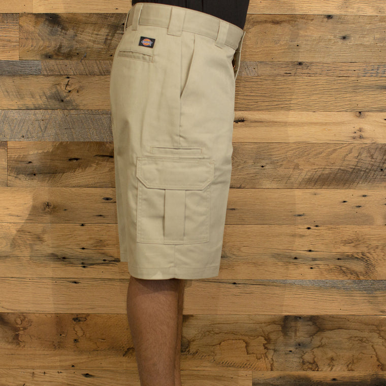 FLEX 11" Regular Fit Cargo Shorts
