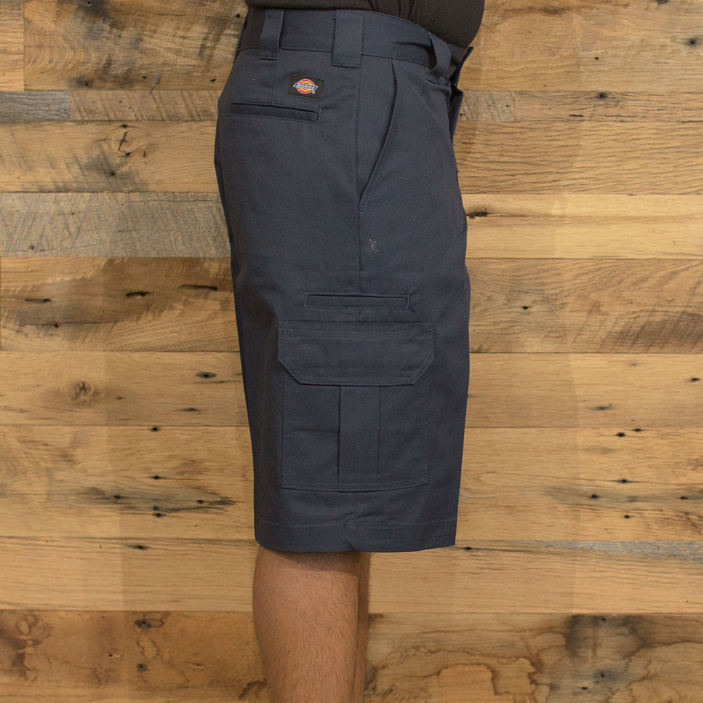 FLEX 13" Relaxed Fit Cargo Shorts